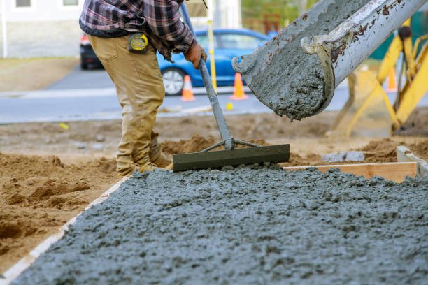 Best Concrete Leveling Services  in Chatfield, MN